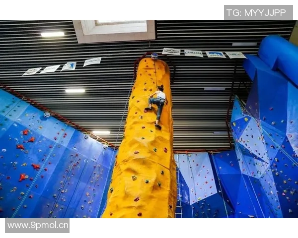 成都攀岩队在极限运动会积分榜中以76分稳居第一名引发关注